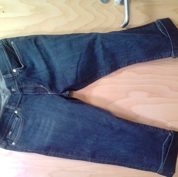 Jeans 👖 - Picture 3 of 4